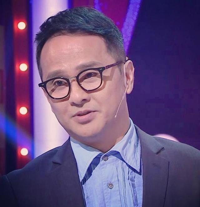 57岁港星邵卓尧做抗疫的士司机兼职日薪两千