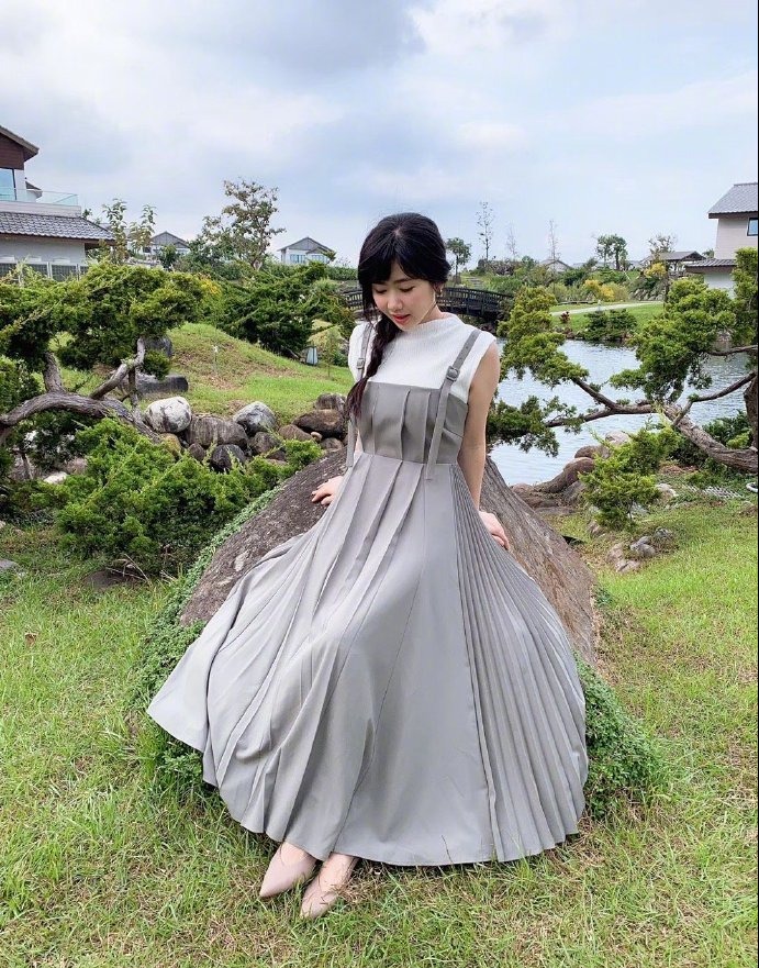 福原爱与老公江宏杰拍大片 穿拖地长裙气质淑女