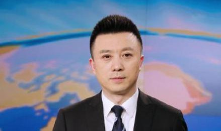 上海新闻主播男主持人图片