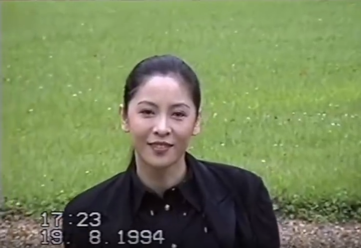 向太年轻时候的样子曝光 五官精致的大美女——上海热线娱乐频道