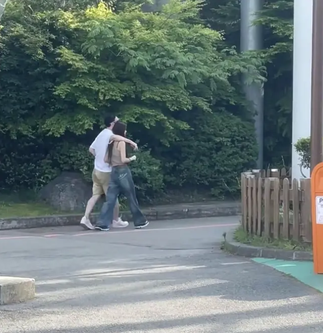 王思聪新女友